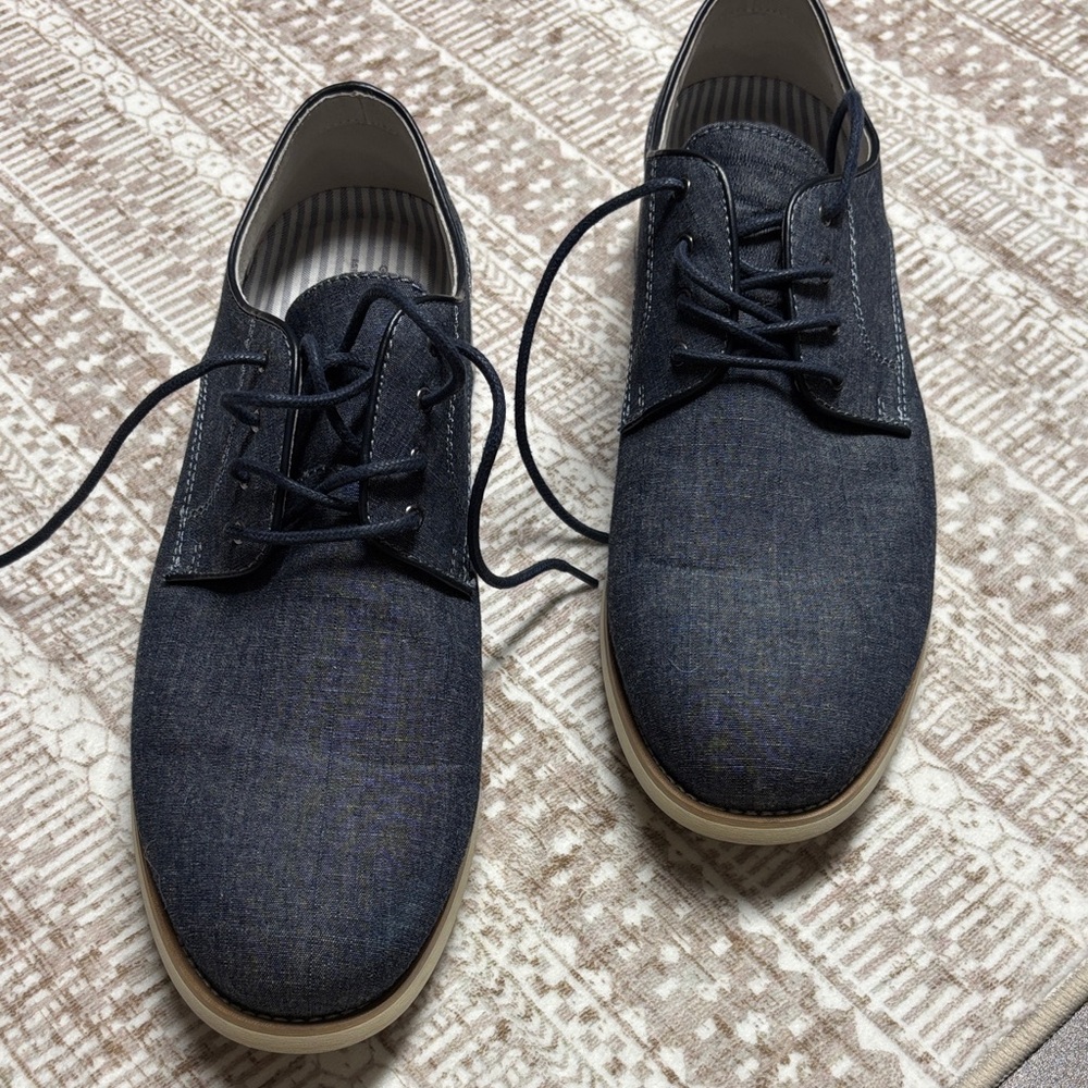 G.H. Bass & Co. Men's Navy Oxfords